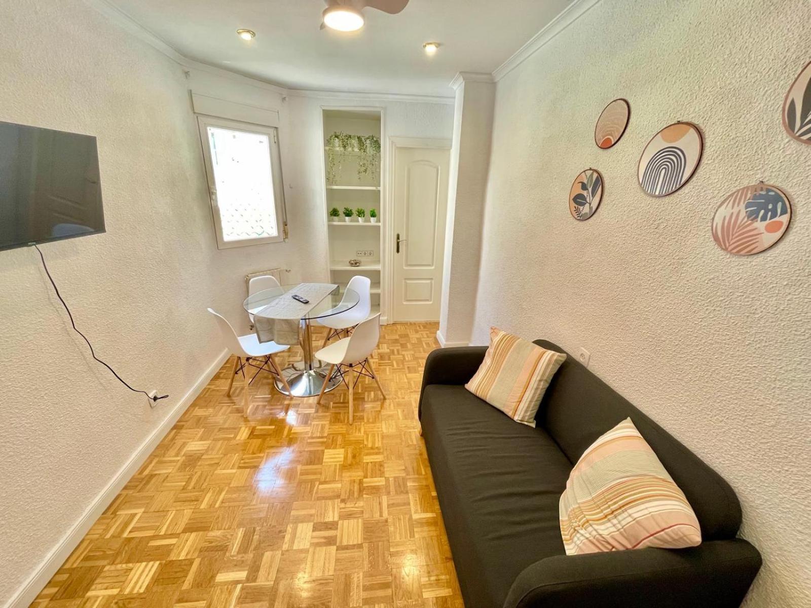 Acogedor Apartamento En Tetuan Madrid Buitenkant foto