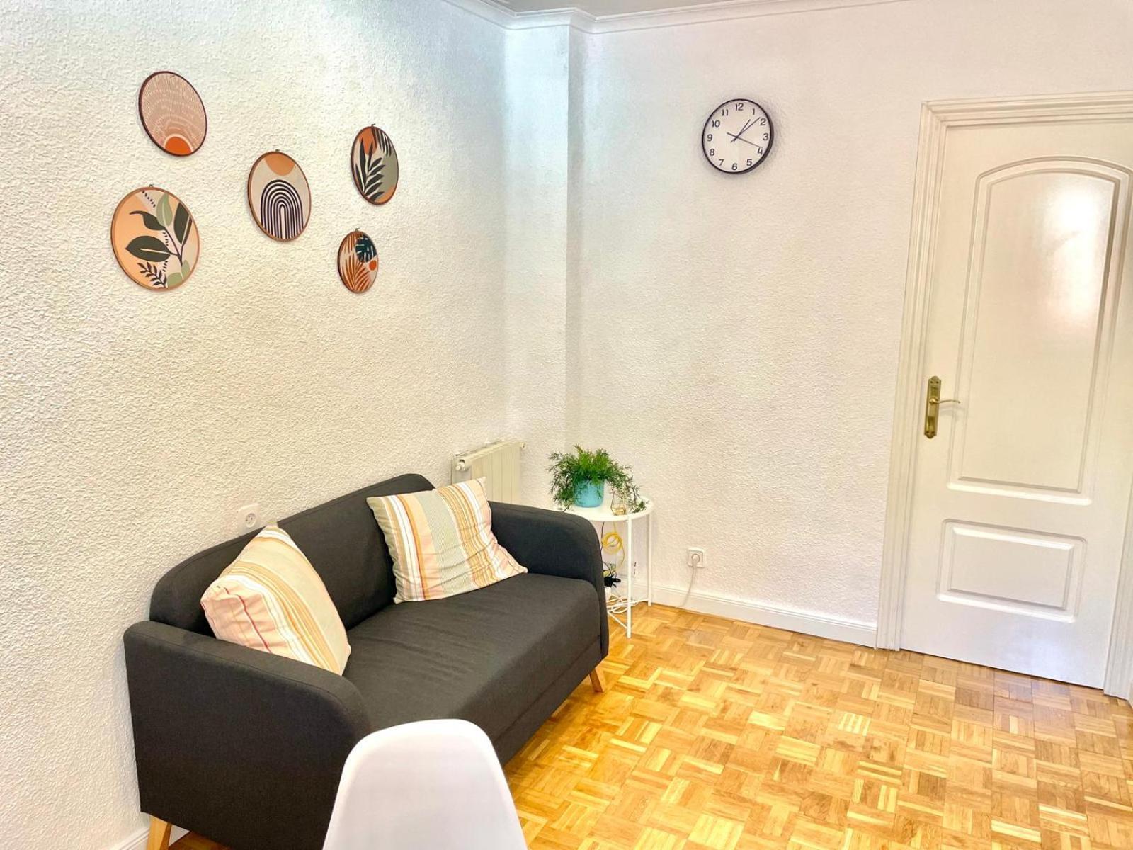 Acogedor Apartamento En Tetuan Madrid Buitenkant foto