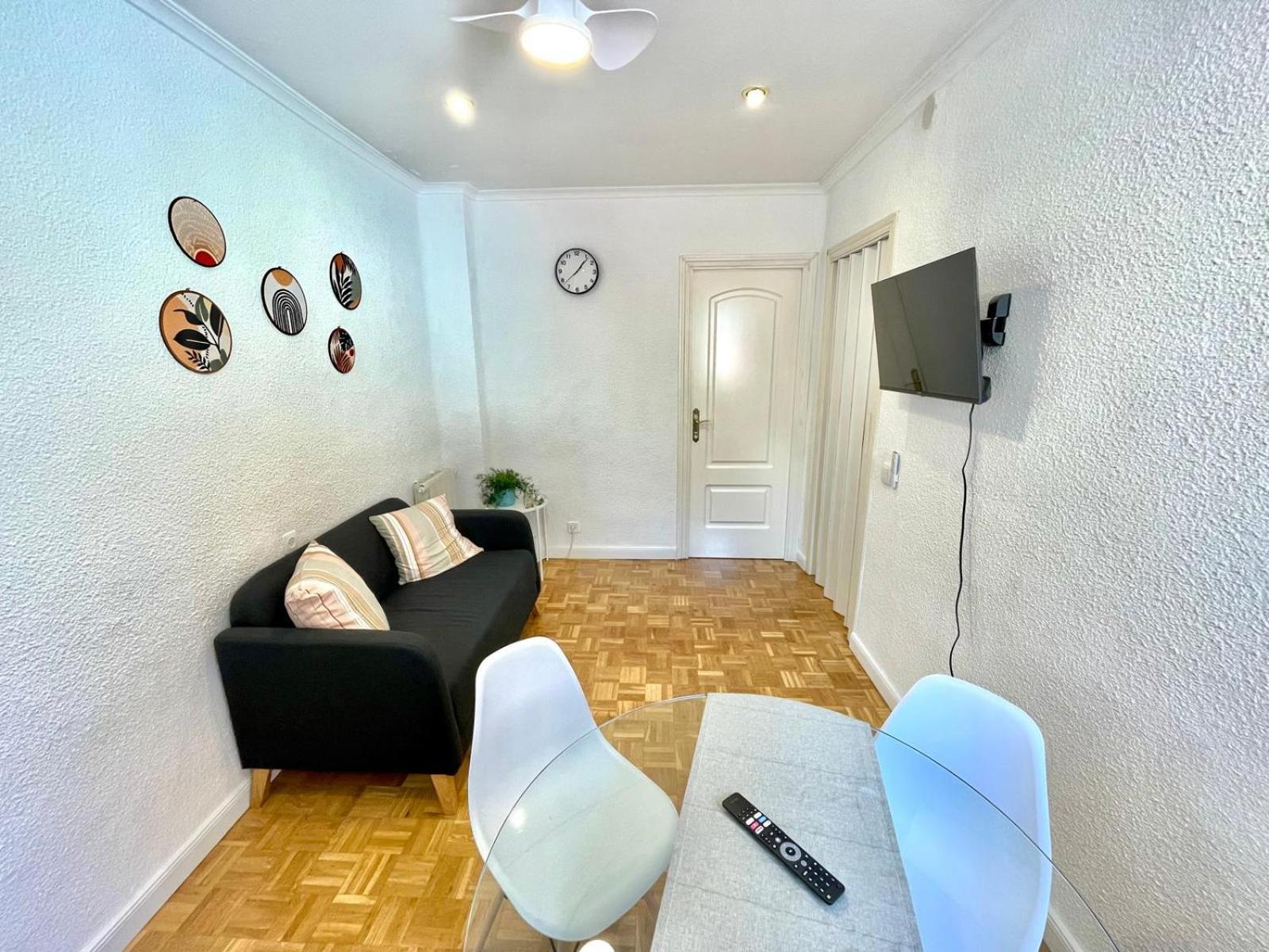 Acogedor Apartamento En Tetuan Madrid Buitenkant foto